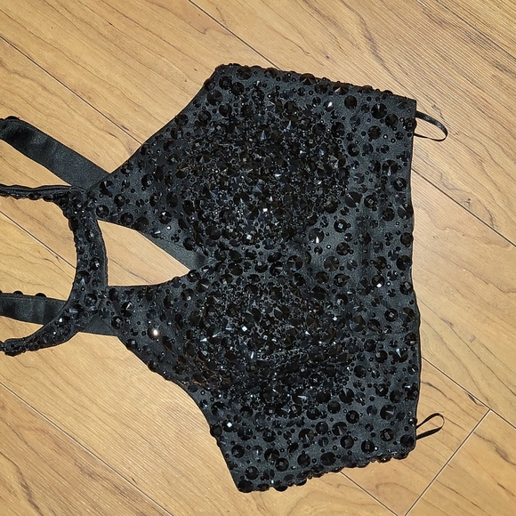 Prom dress - Picture 2 of 8